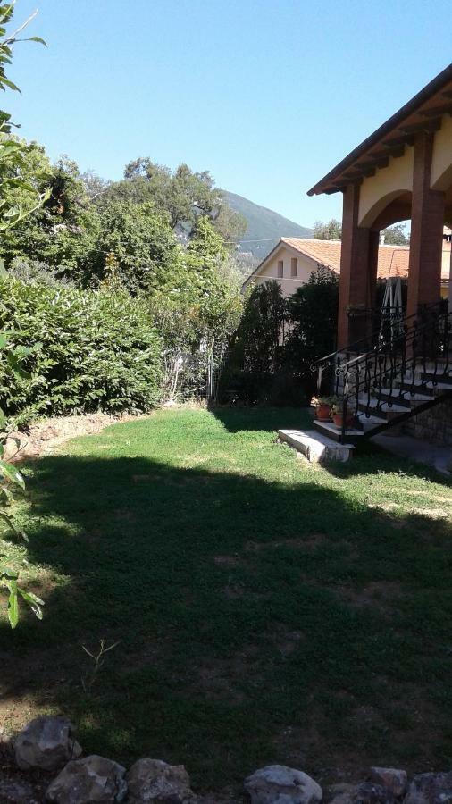 Bilocale Toscana Sud Villa Le Piazze Bagian luar foto